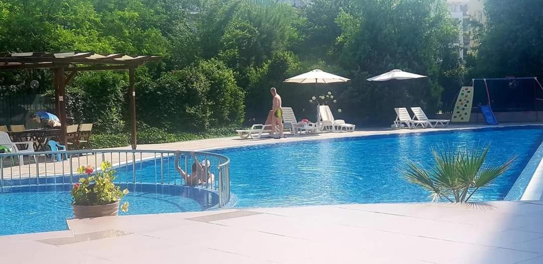 Family Apartments In Solmarin Słoneczny Brzeg Zewnętrze zdjęcie