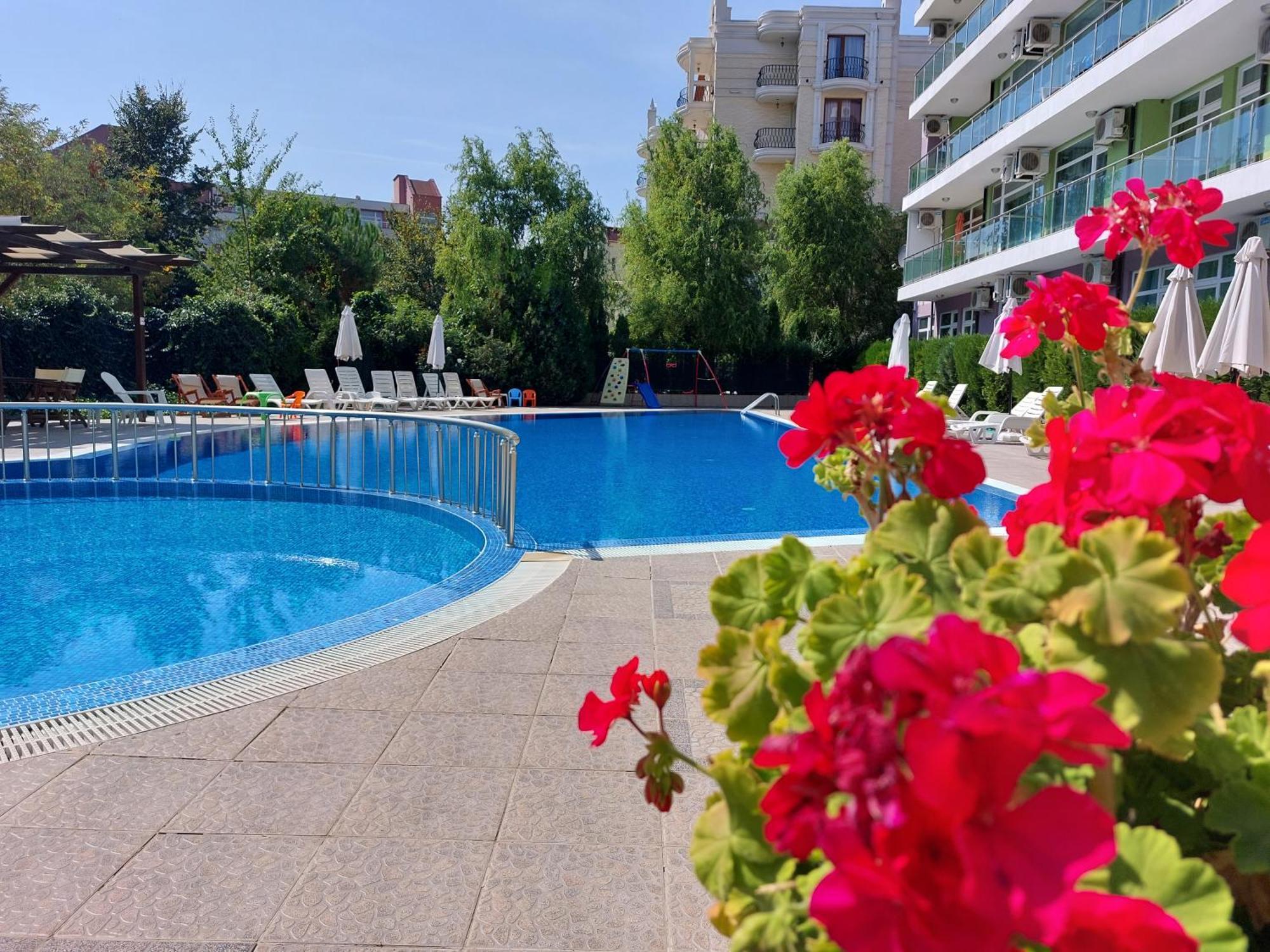 Family Apartments In Solmarin Słoneczny Brzeg Zewnętrze zdjęcie